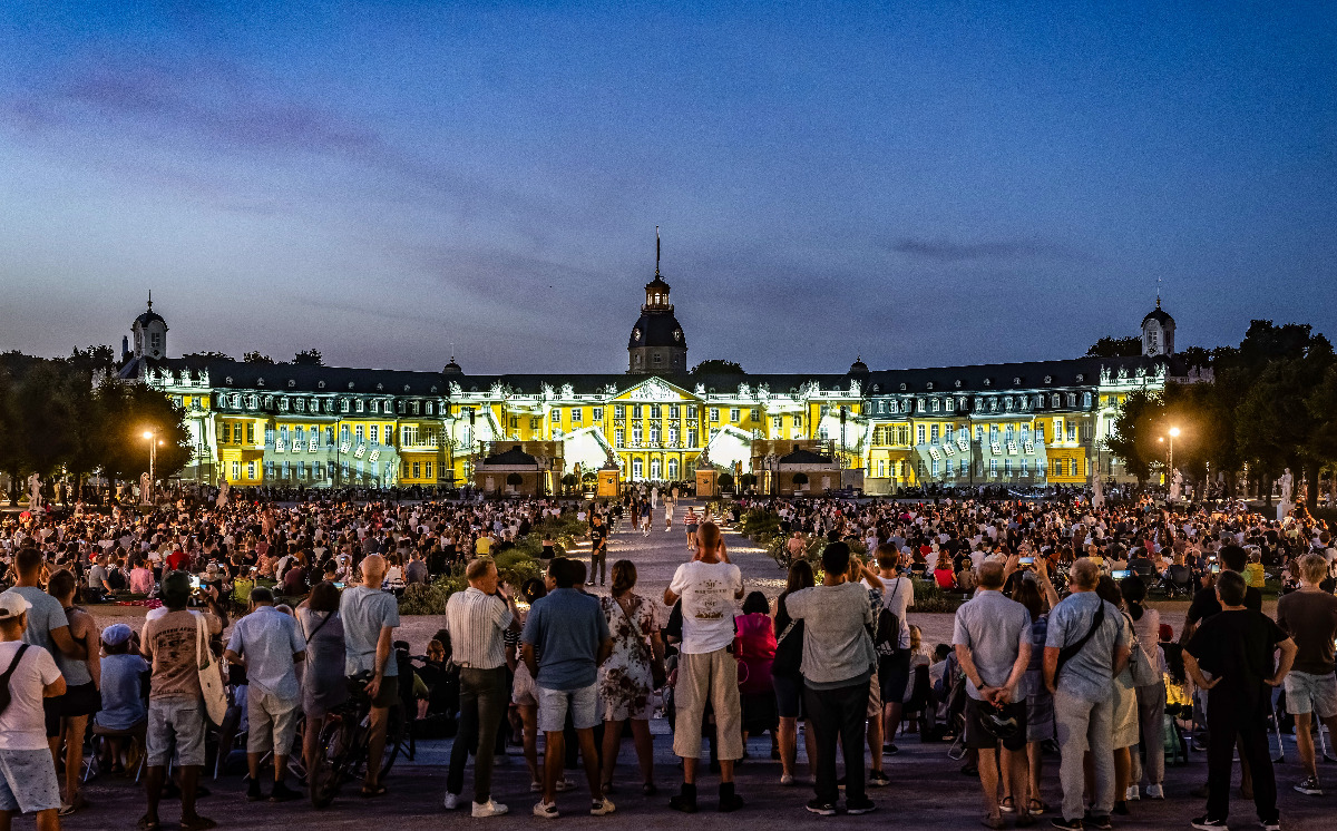Los Romeras, "Science for Impact". Schlosslichtspiele Karlsruhe 2025. Foto: ARTIS-Uli Deck